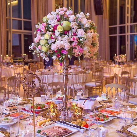 Jw Marriott Absheron Baku Hotel Екстериор снимка A wedding reception