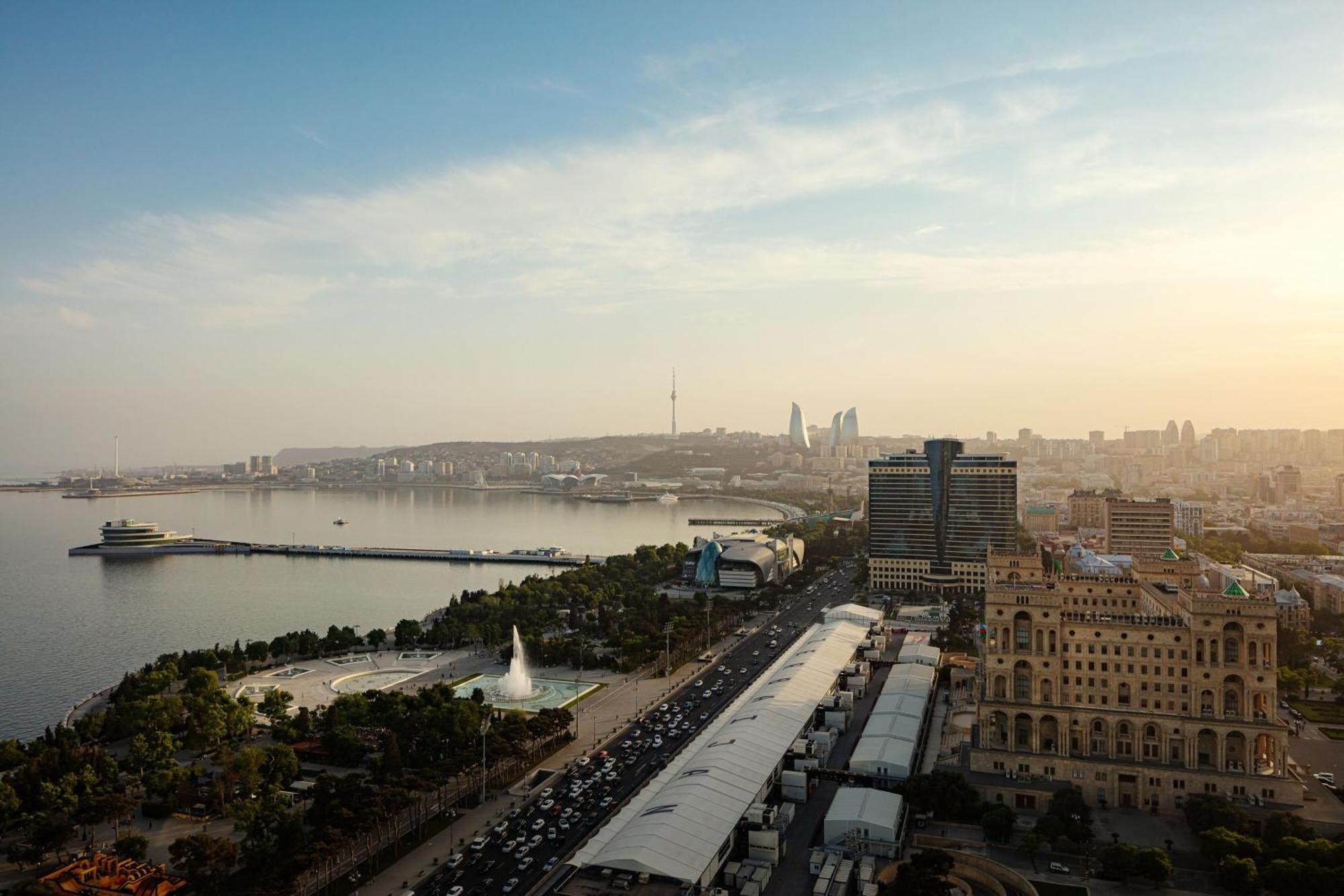 Jw Marriott Absheron Baku Hotel Екстериор снимка Panoramic view of the city